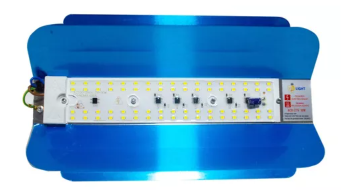 REFLECTOR ULTRALIVIANO 100W